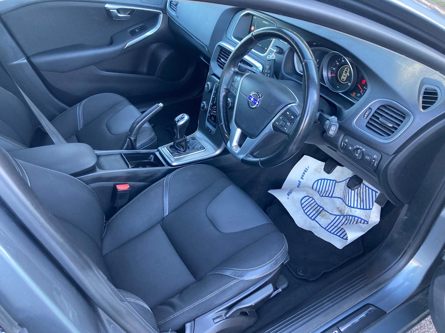 Used Volvo V40 2016 for sale - 76752595: Photo 10