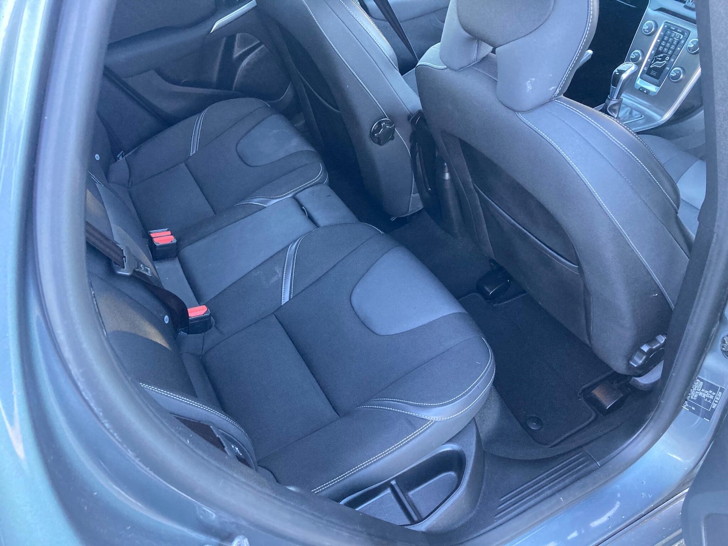 Used Volvo V40 2016 for sale - 76752595: Photo 14