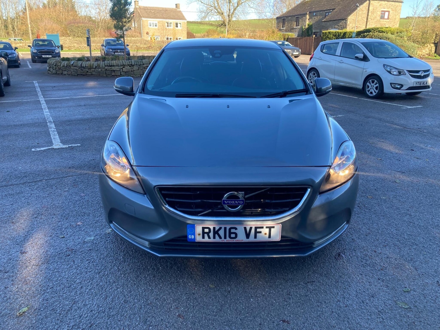 Used Volvo V40 2016 for sale - 76752595: Photo 8