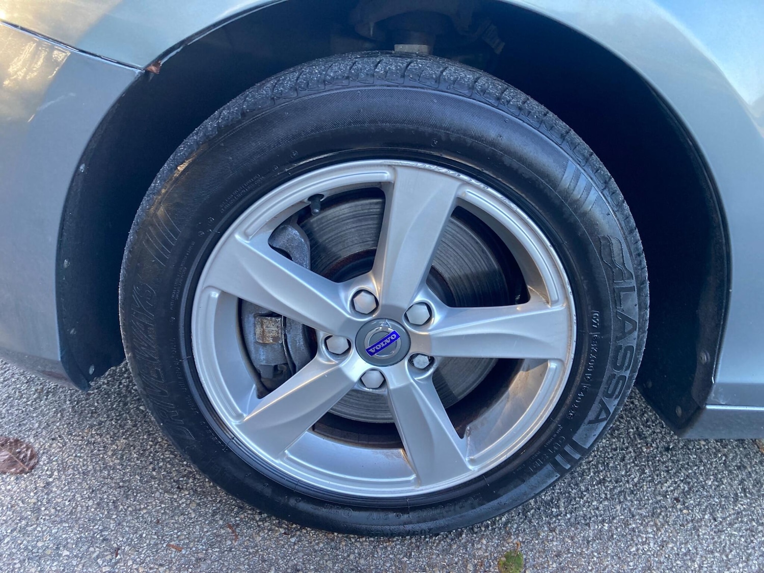 Used Volvo V40 2016 for sale - 76752595: Photo 9