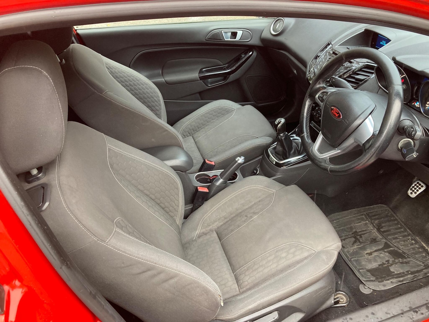 Used Ford Fiesta 2013 for sale - 76752505: Photo 15