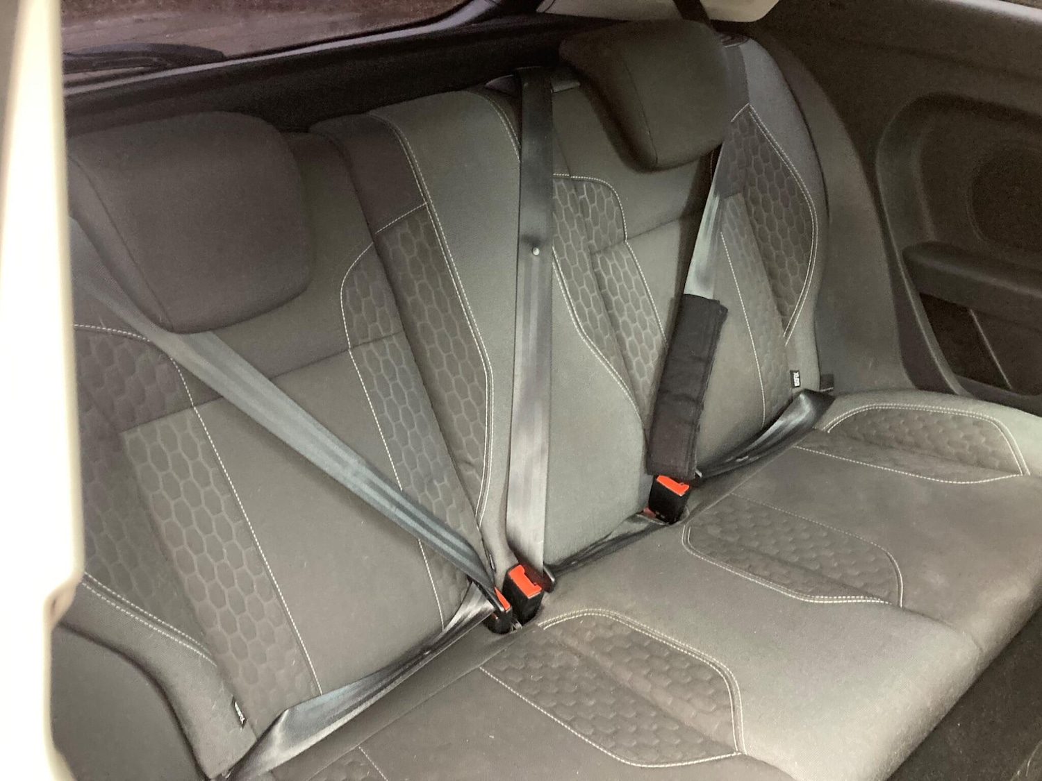 Used Ford Fiesta 2013 for sale - 76752505: Photo 18