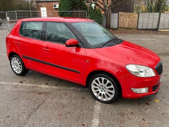 2010 (10) - 1.6 TDI CR Elegance 5dr
