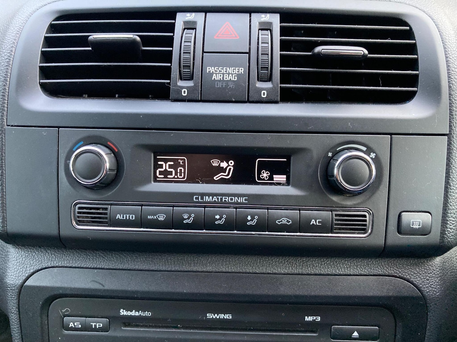 Used Skoda Fabia 2010 for sale - 76849862: Photo 21