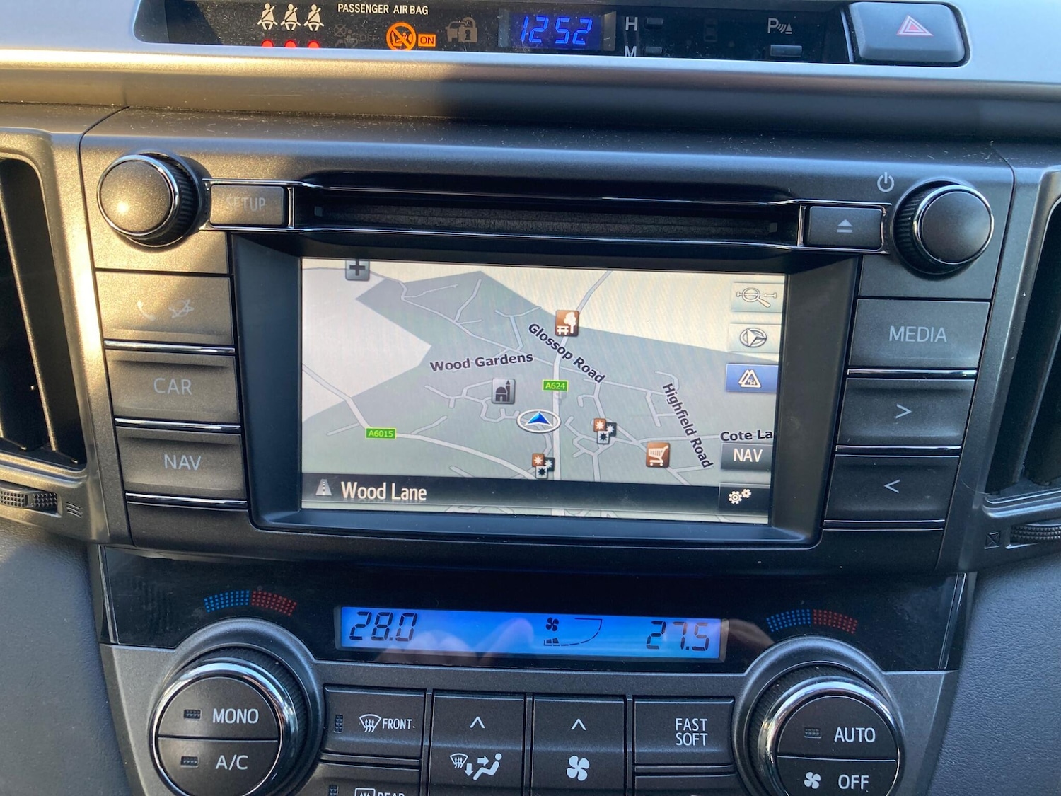 Used Toyota RAV4 2015 for sale - 76634064: Photo 33