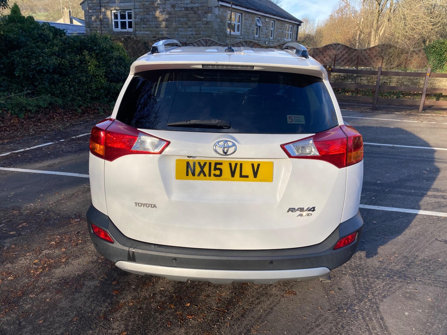 Used Toyota RAV4 2015 for sale - 76634064: Photo 5