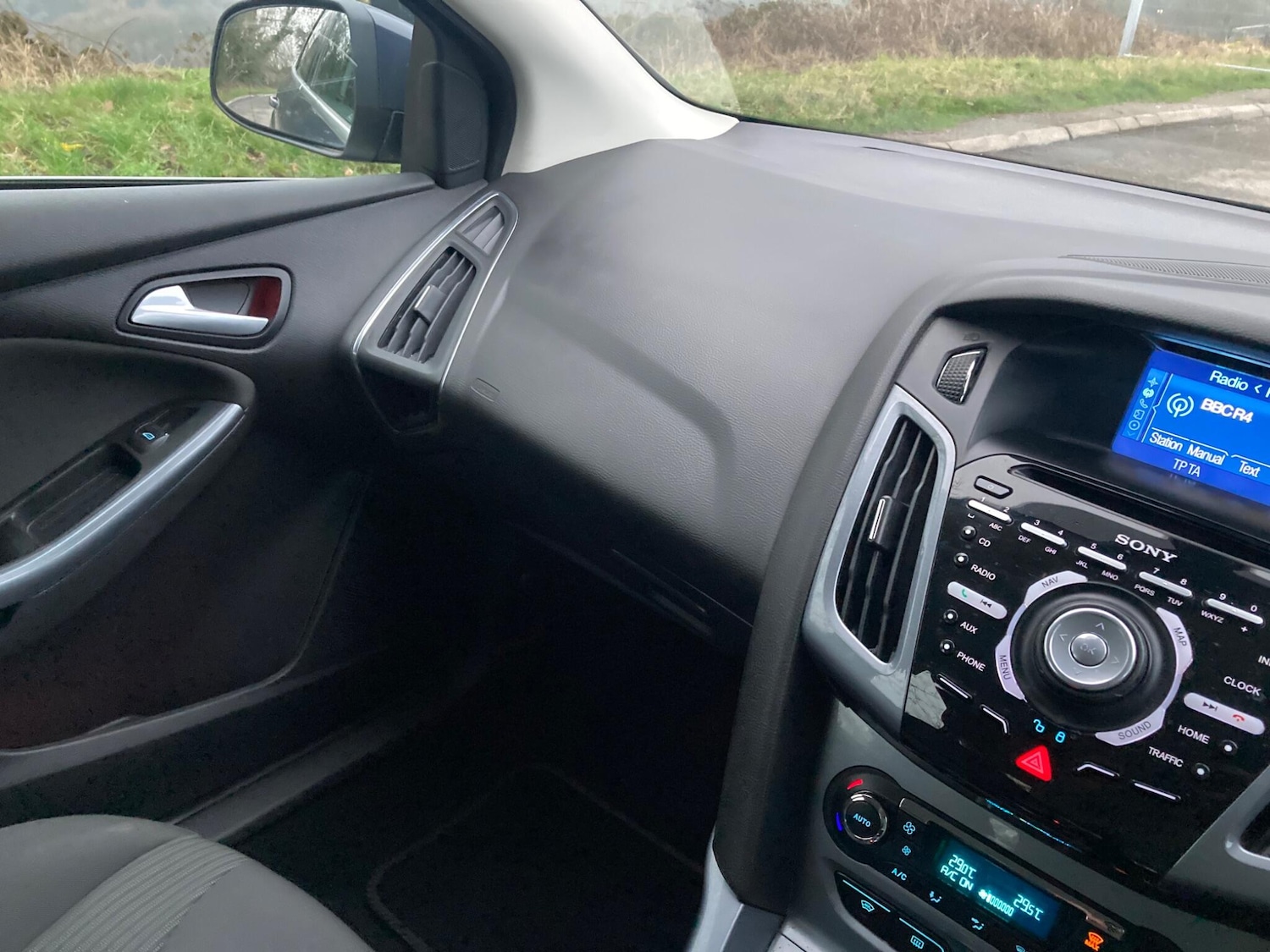 Used Ford Focus 2014 for sale - 77386950: Photo 28