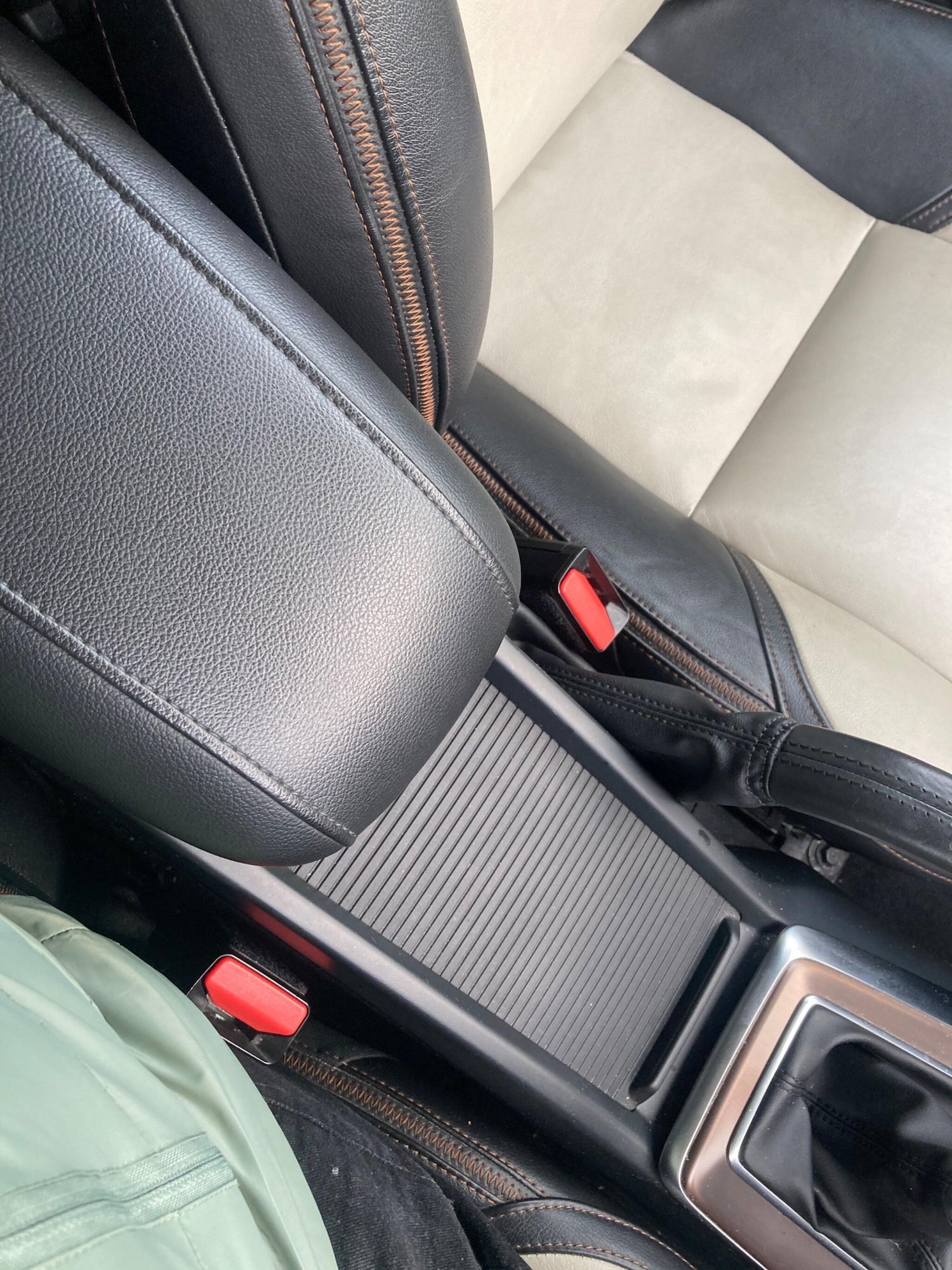 Used Volvo V40 Cross Country 2014 for sale - 76572539: Photo 29