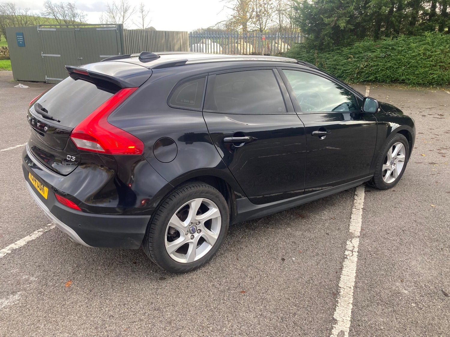 Used Volvo V40 Cross Country 2014 for sale - 76572539: Photo 4