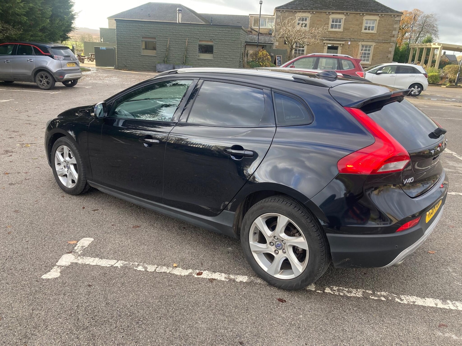 Used Volvo V40 Cross Country 2014 for sale - 76572539: Photo 5