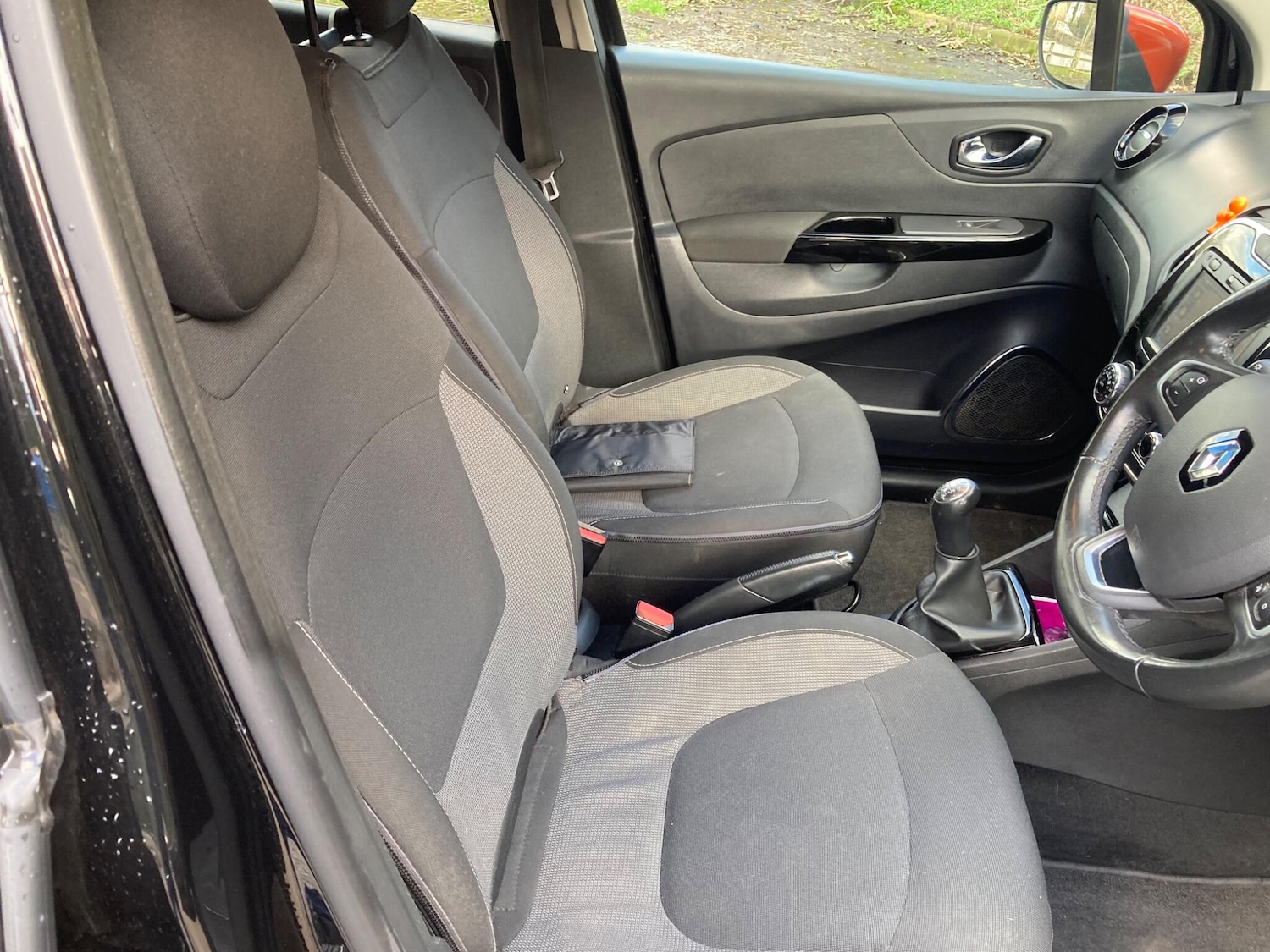 Used Renault Captur 2017 for sale - 77839979: Photo 13