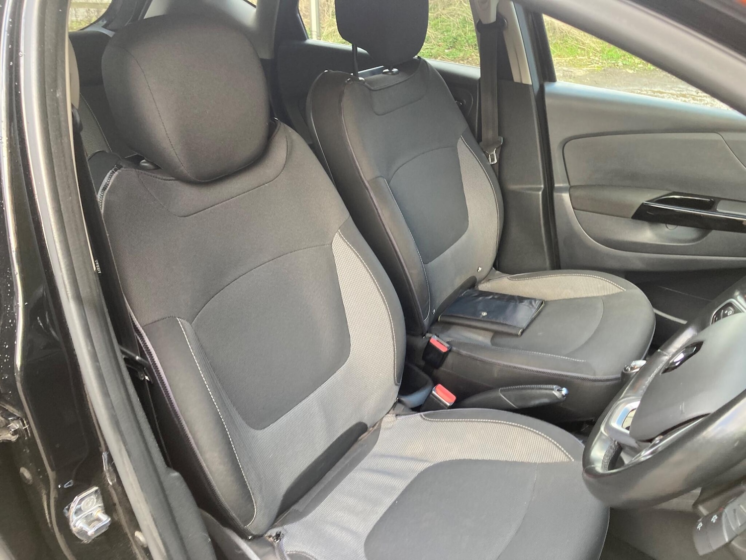 Used Renault Captur 2017 for sale - 77839979: Photo 14