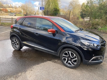 Used Renault Captur 2017 for sale - 77839979: Photo