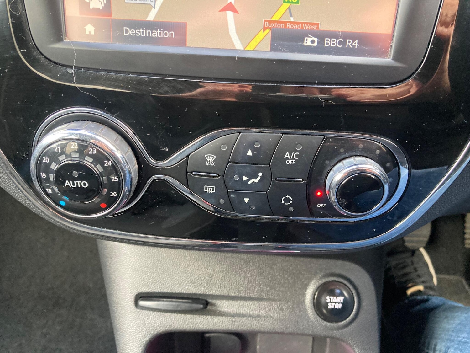 Used Renault Captur 2017 for sale - 77839979: Photo 28