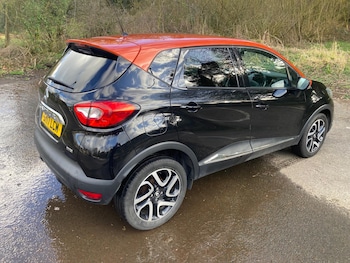 Used Renault Captur 2017 for sale - 77839979: Photo