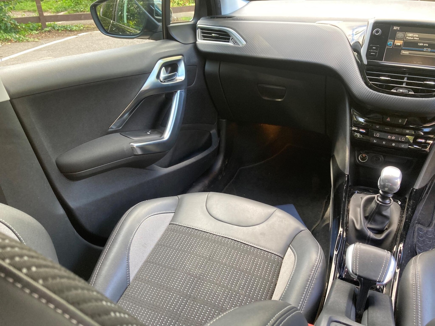 Vehicle 22