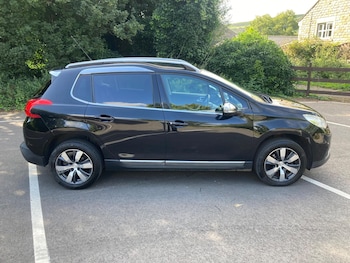 Used Peugeot 2008 2015 for sale - 75532794: Photo