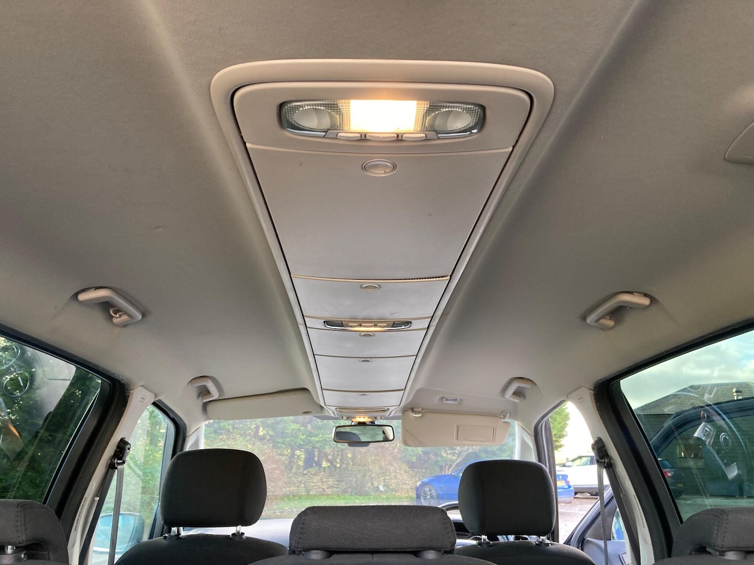 Used Ford Galaxy 2013 for sale - 76912882: Photo 27