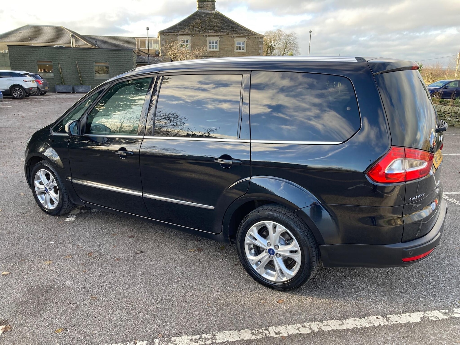 Used Ford Galaxy 2013 for sale - 76912882: Photo 6