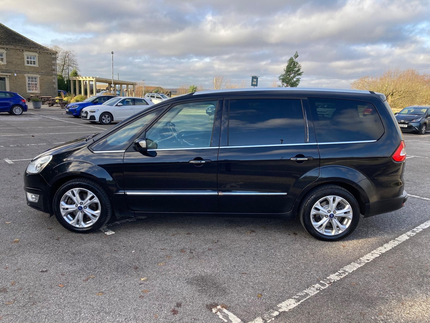 Used Ford Galaxy 2013 for sale - 76912882: Photo 7