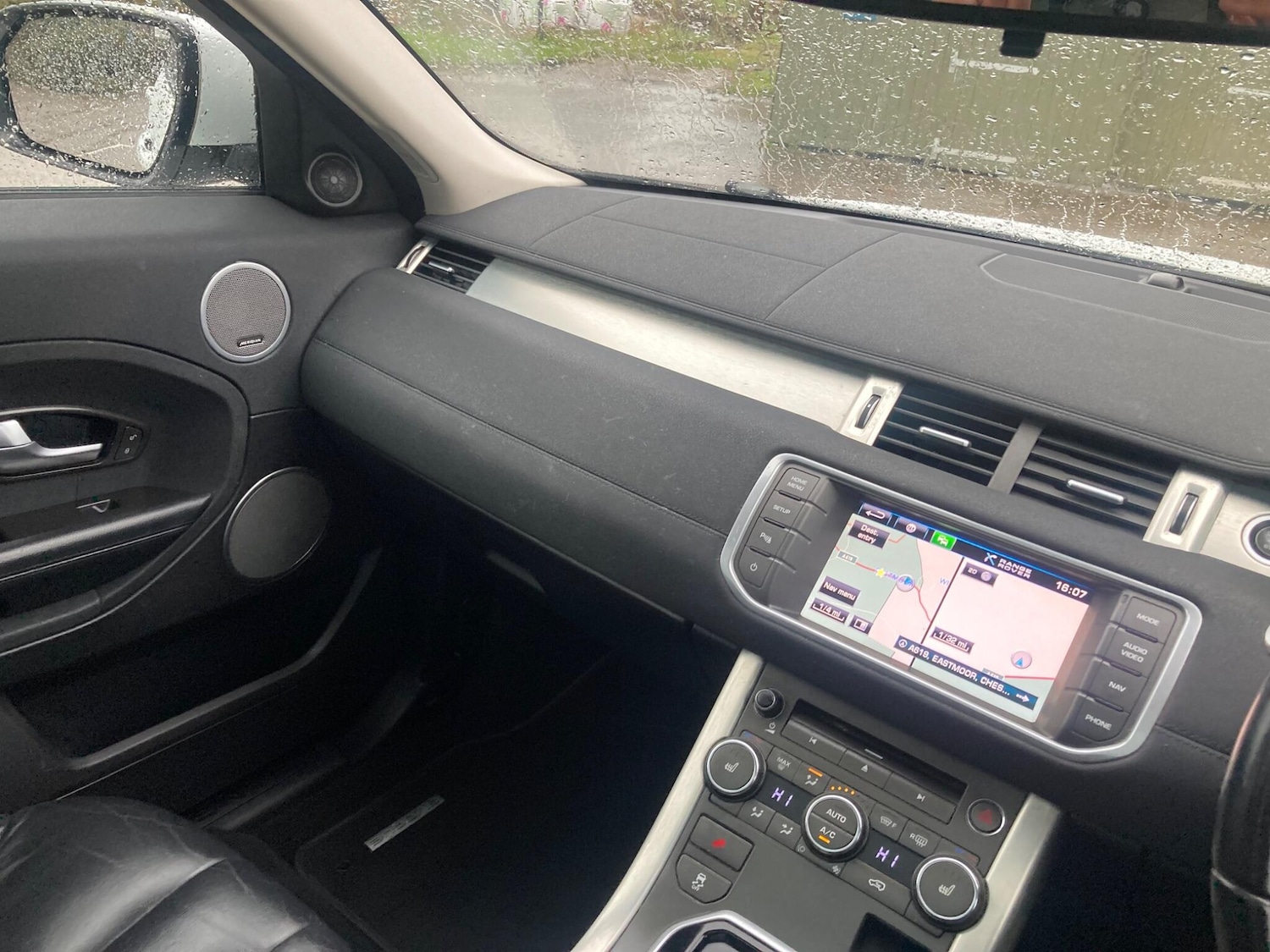 Used Land Rover Range Rover Evoque for sale - 77683913: Photo 32