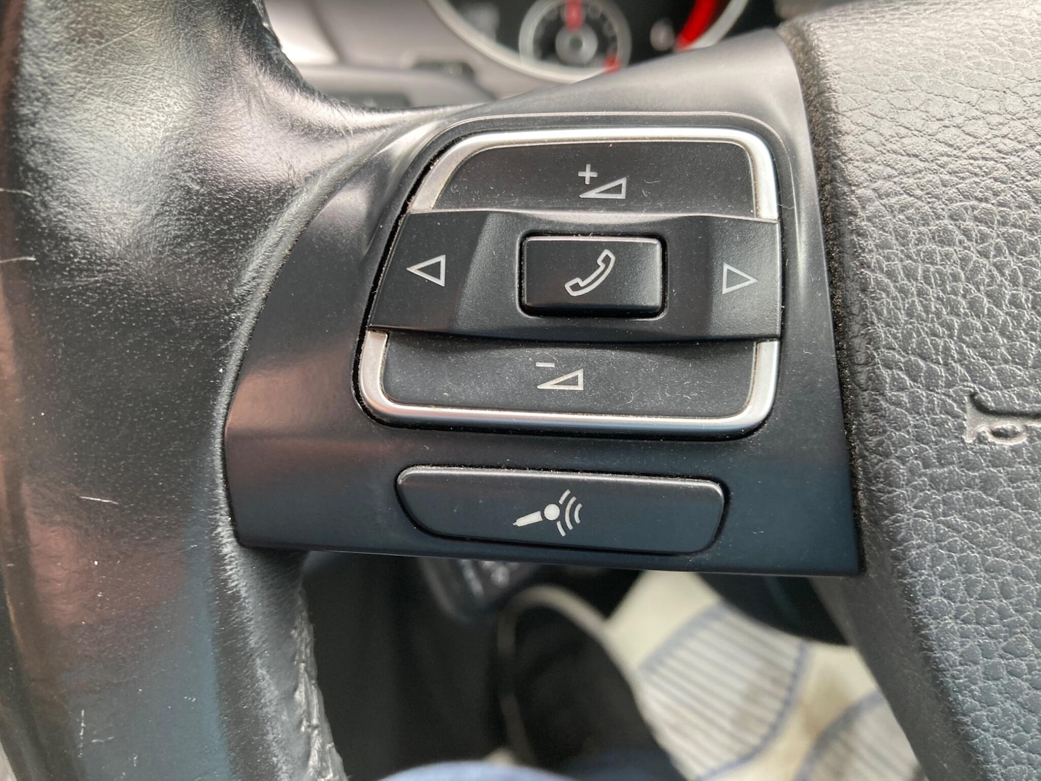 Vehicle 28