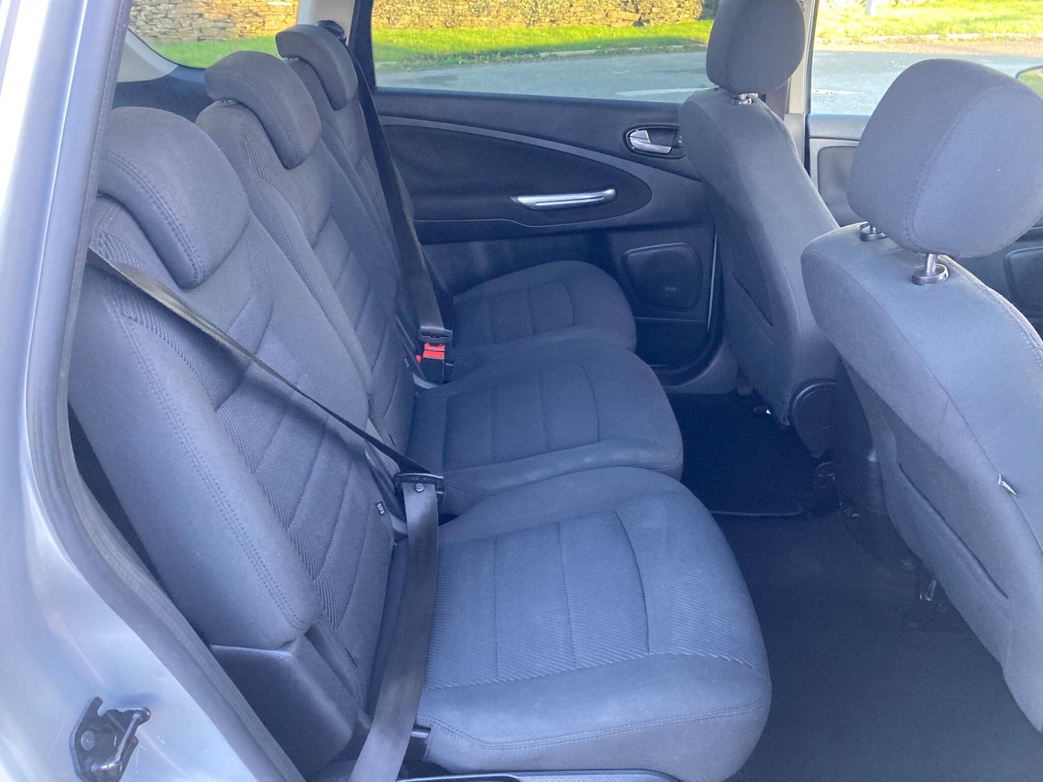 Used Ford S-Max 2010 for sale - 76657259: Photo 14