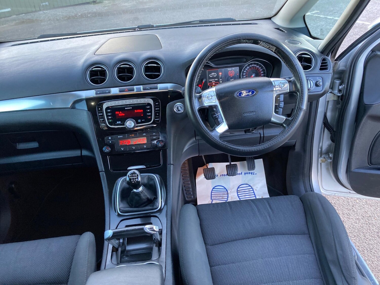 Used Ford S-Max 2010 for sale - 76657259: Photo 22