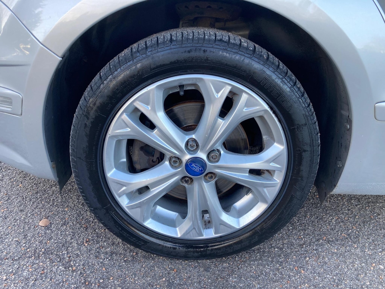 Used Ford S-Max 2010 for sale - 76657259: Photo 9