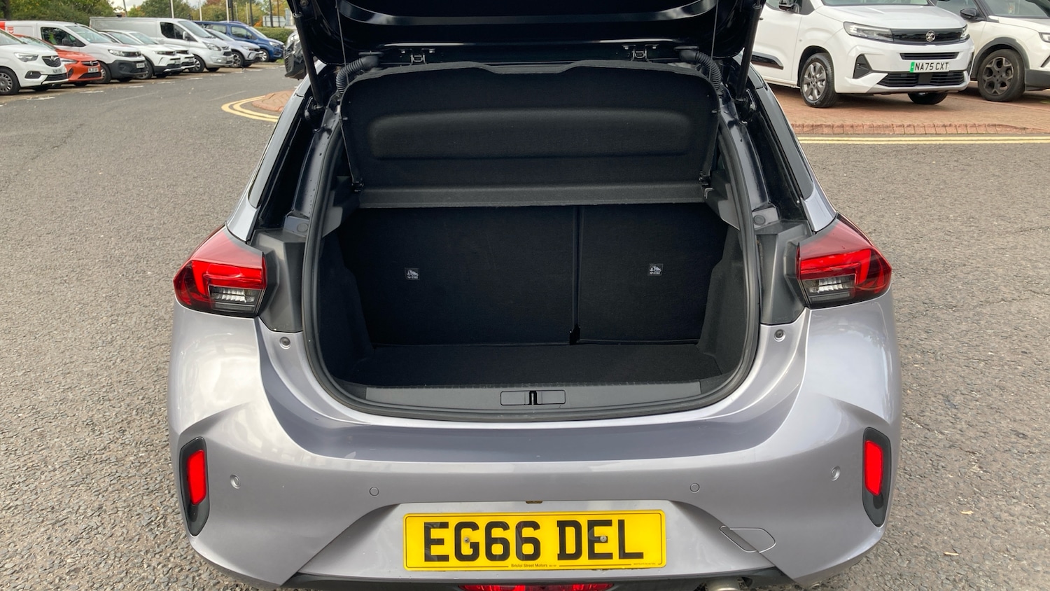 Used Vauxhall Corsa 2023 for sale - 76172585: Photo 4