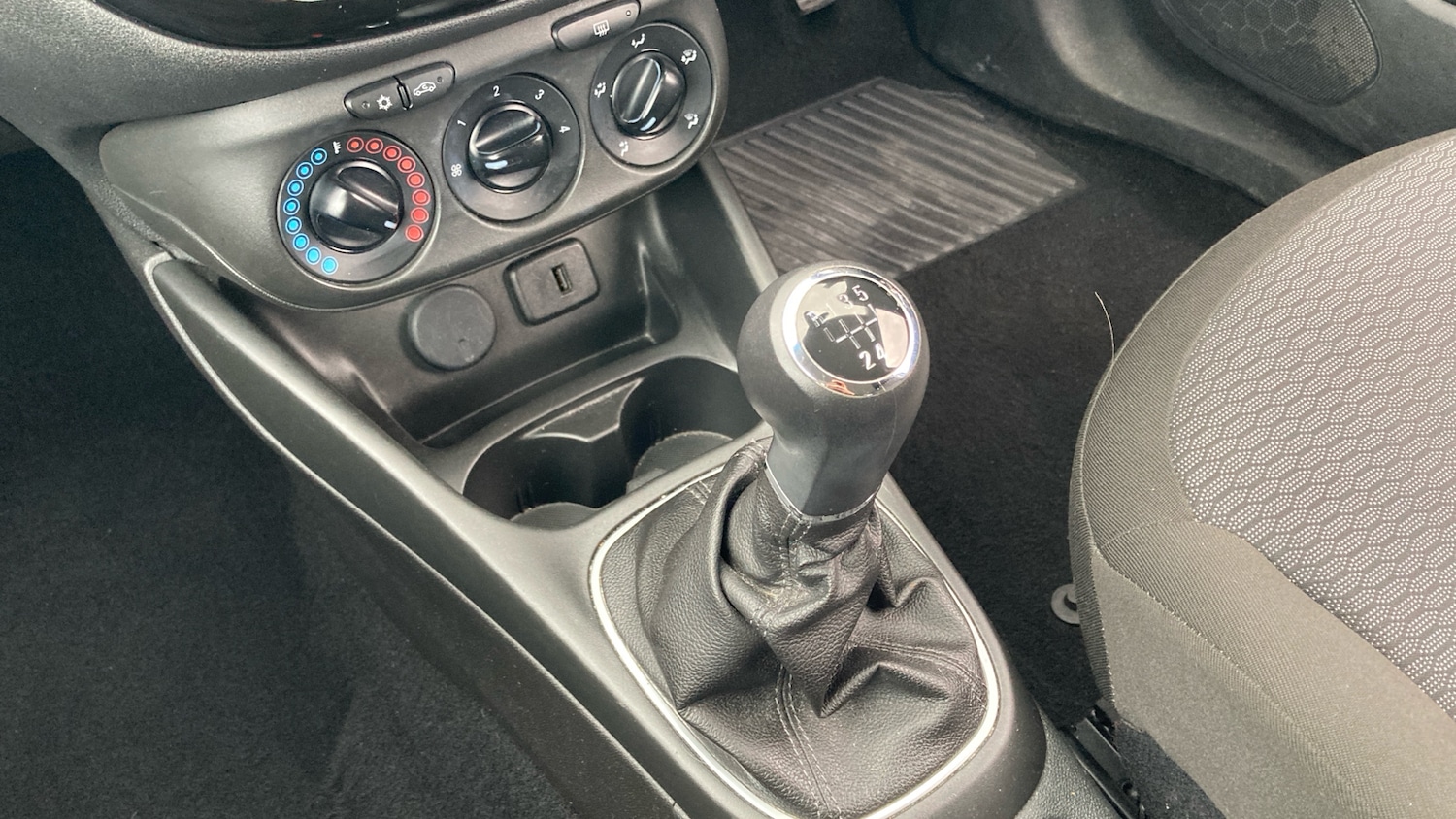 Used Vauxhall Corsa 2017 for sale - 76461719: Photo 13