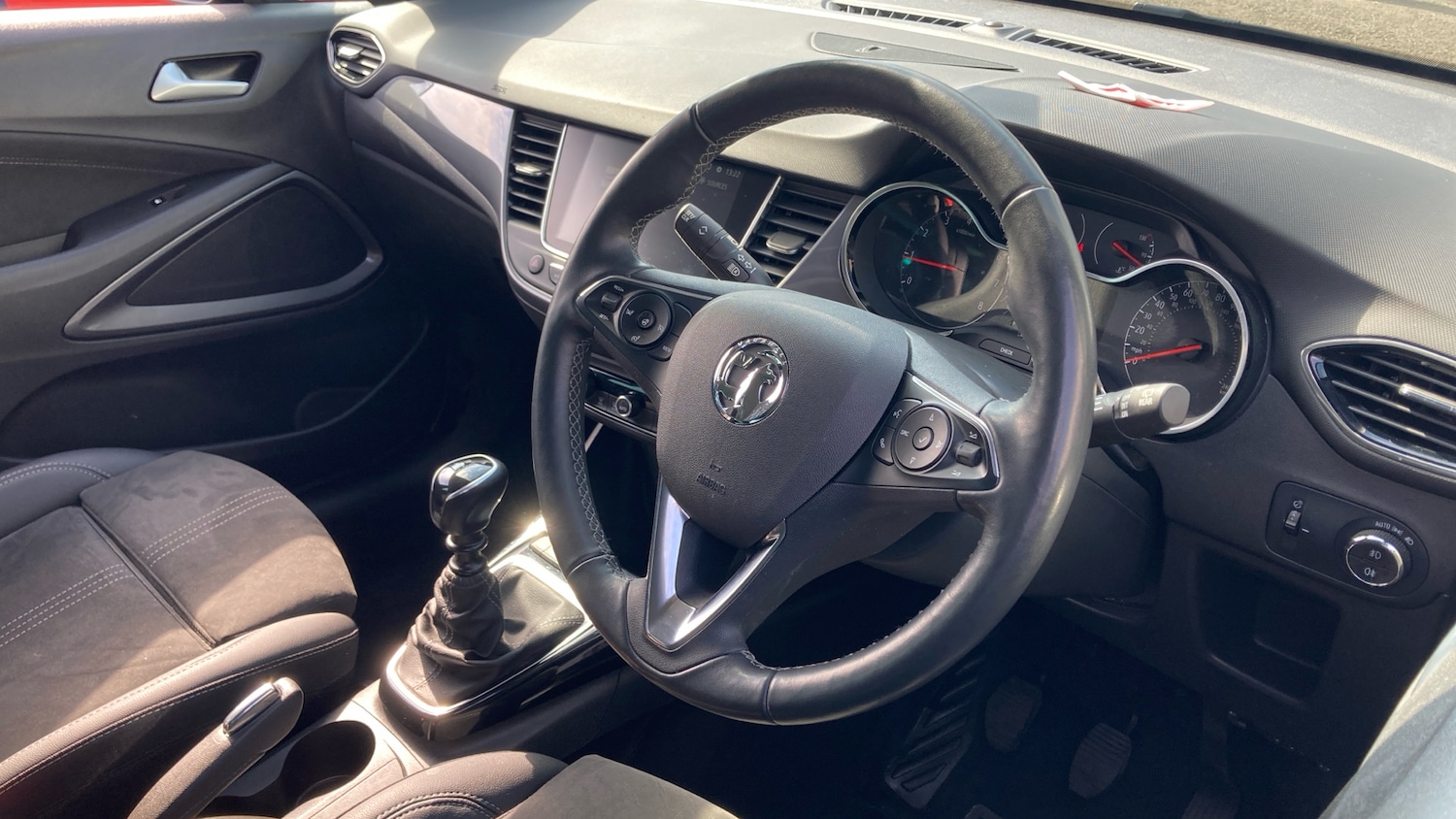 Used Vauxhall Crossland 2023 for sale - 78199444: Photo 11