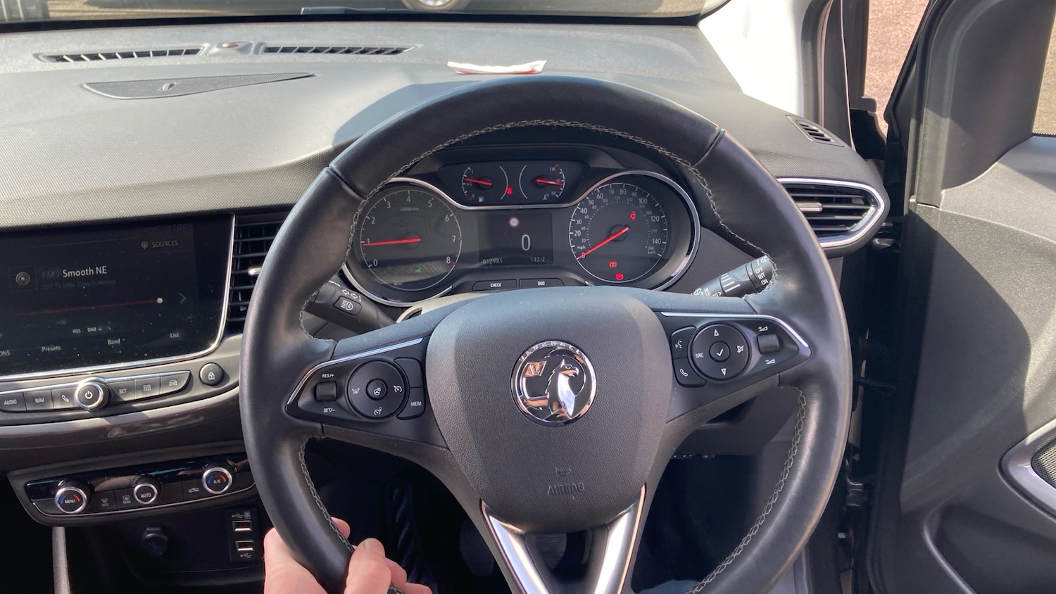 Used Vauxhall Crossland 2023 for sale - 78199444: Photo 26