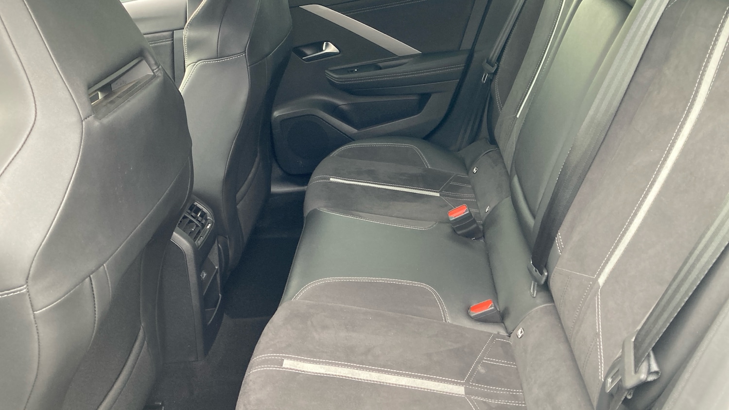 Used Vauxhall Astra 2023 for sale - 76382542: Photo 16