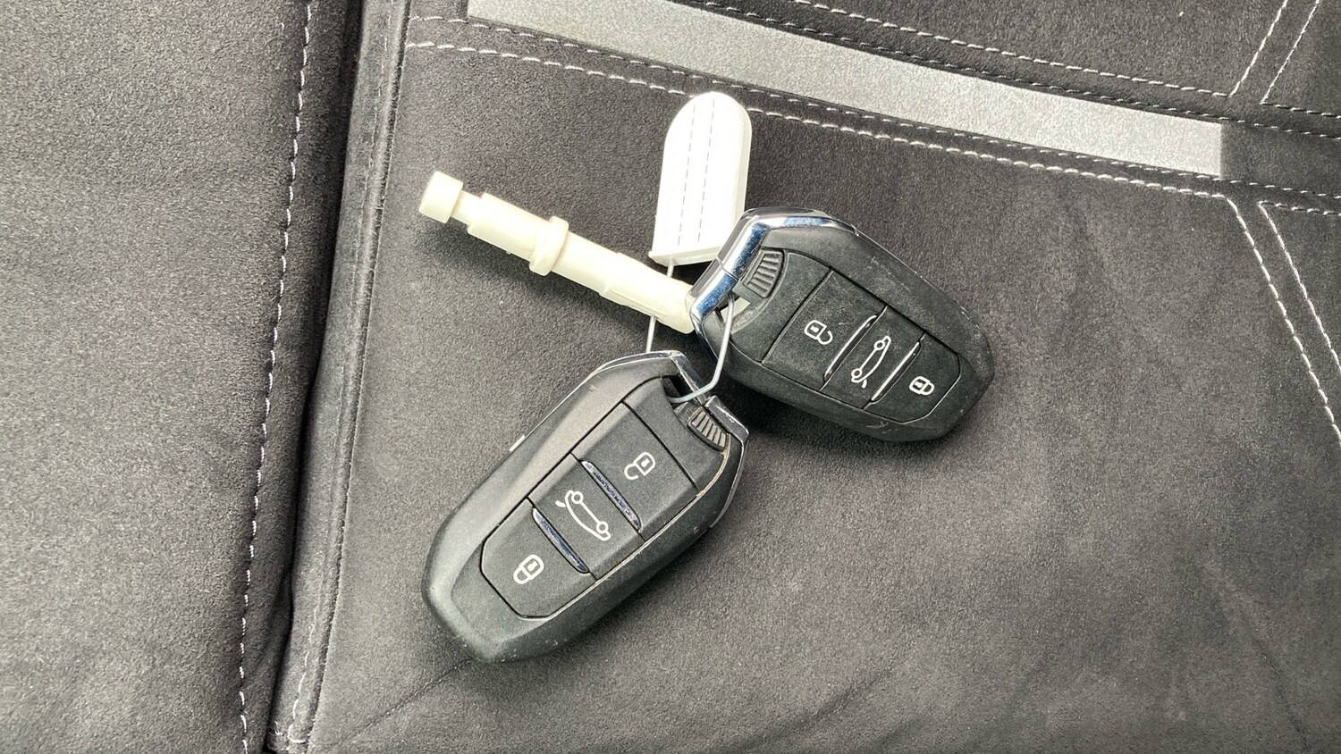 Used Vauxhall Astra 2023 for sale - 76382542: Photo 21