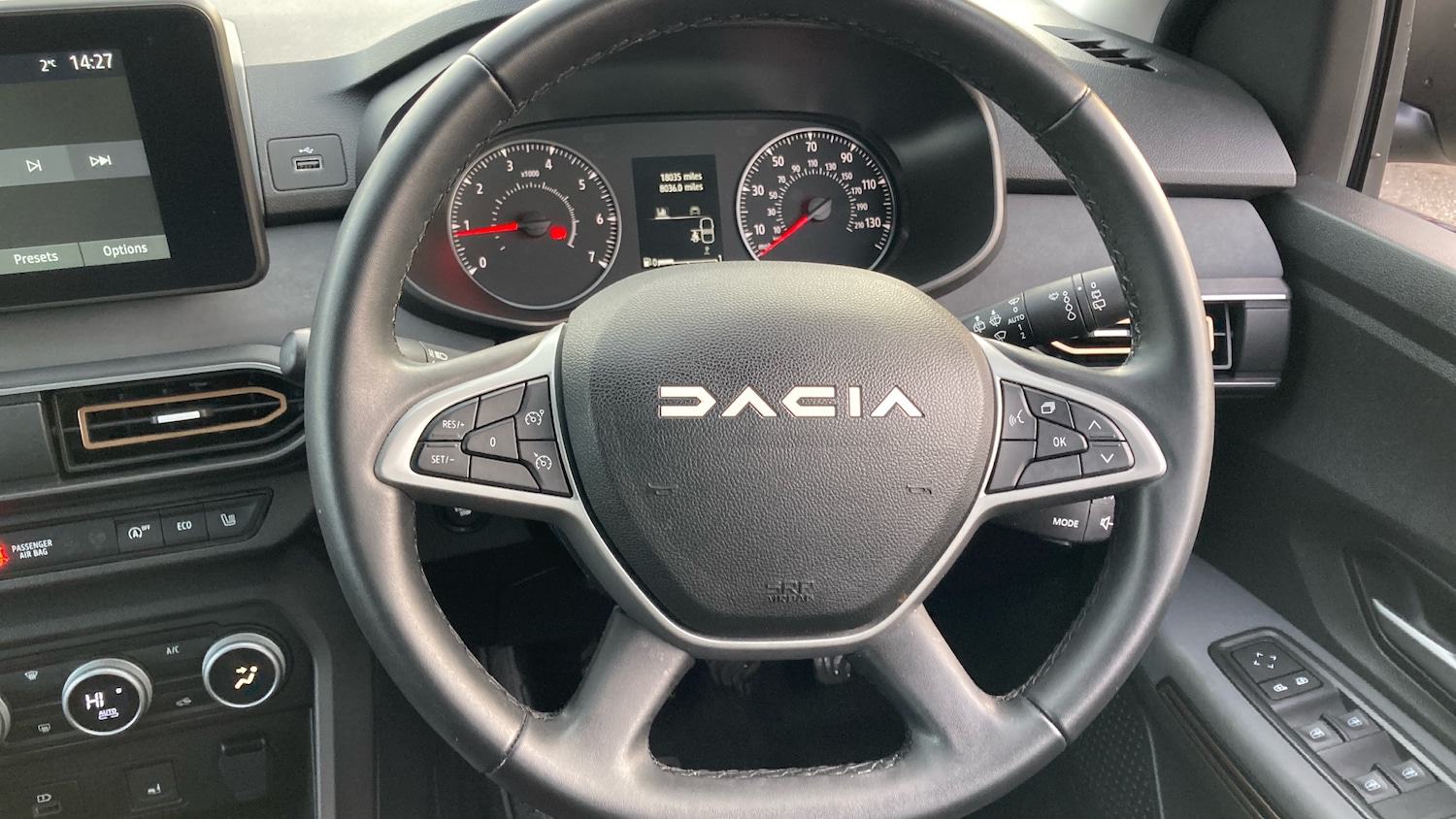 Used Dacia Sandero Stepway 2023 for sale - 77115806: Photo 26