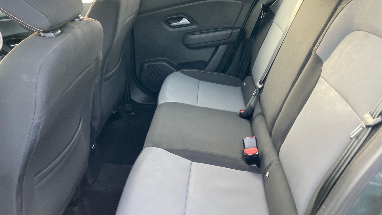 Used Dacia Sandero Stepway 2023 for sale - 77115806: Photo 28