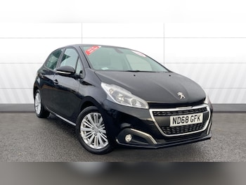 Used Peugeot 208 2019 for sale - 77233559: Photo