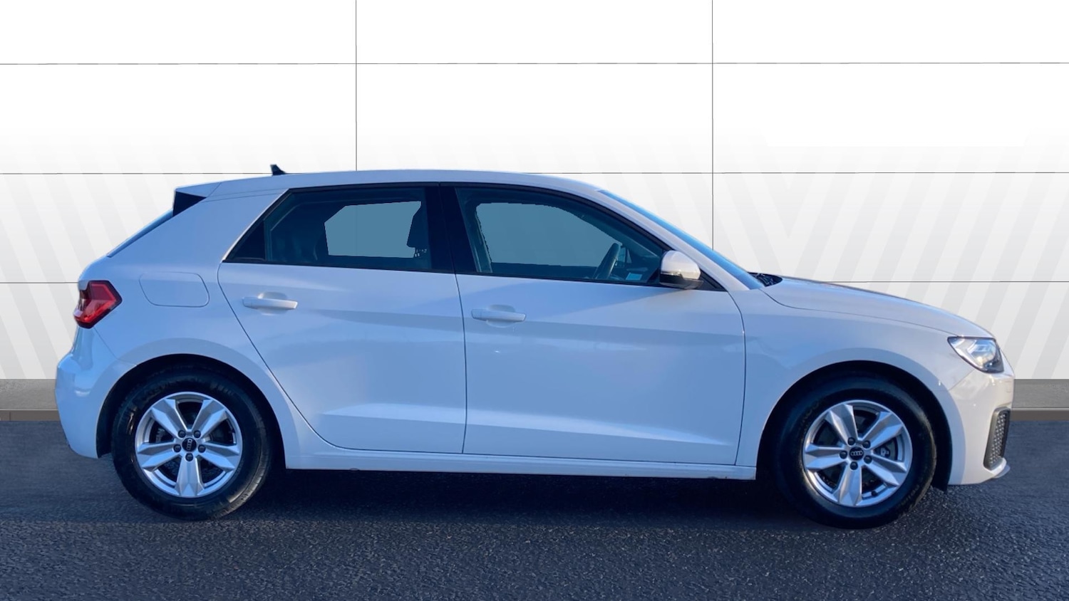 Used Audi A1 2023 for sale - 76859097: Photo 5