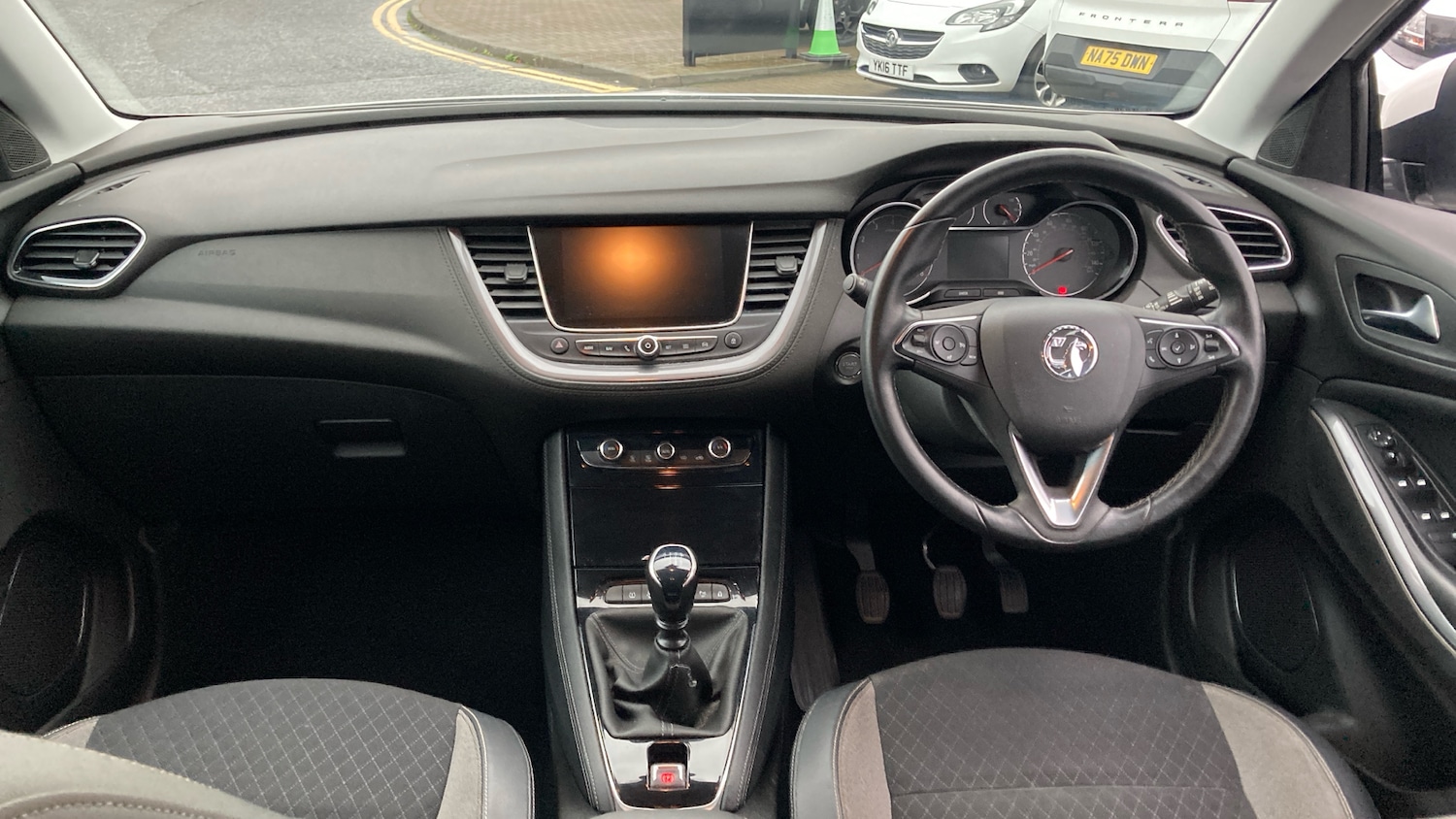 Used Vauxhall Grandland X 2018 for sale - 76570904: Photo 10
