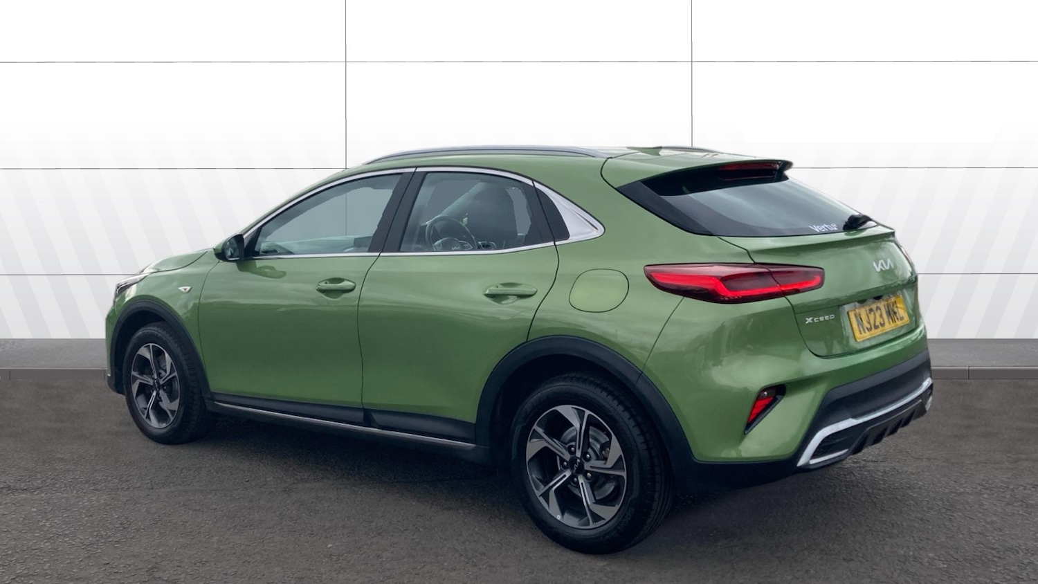 Used Kia XCeed 2023 for sale - 77647237: Photo 2