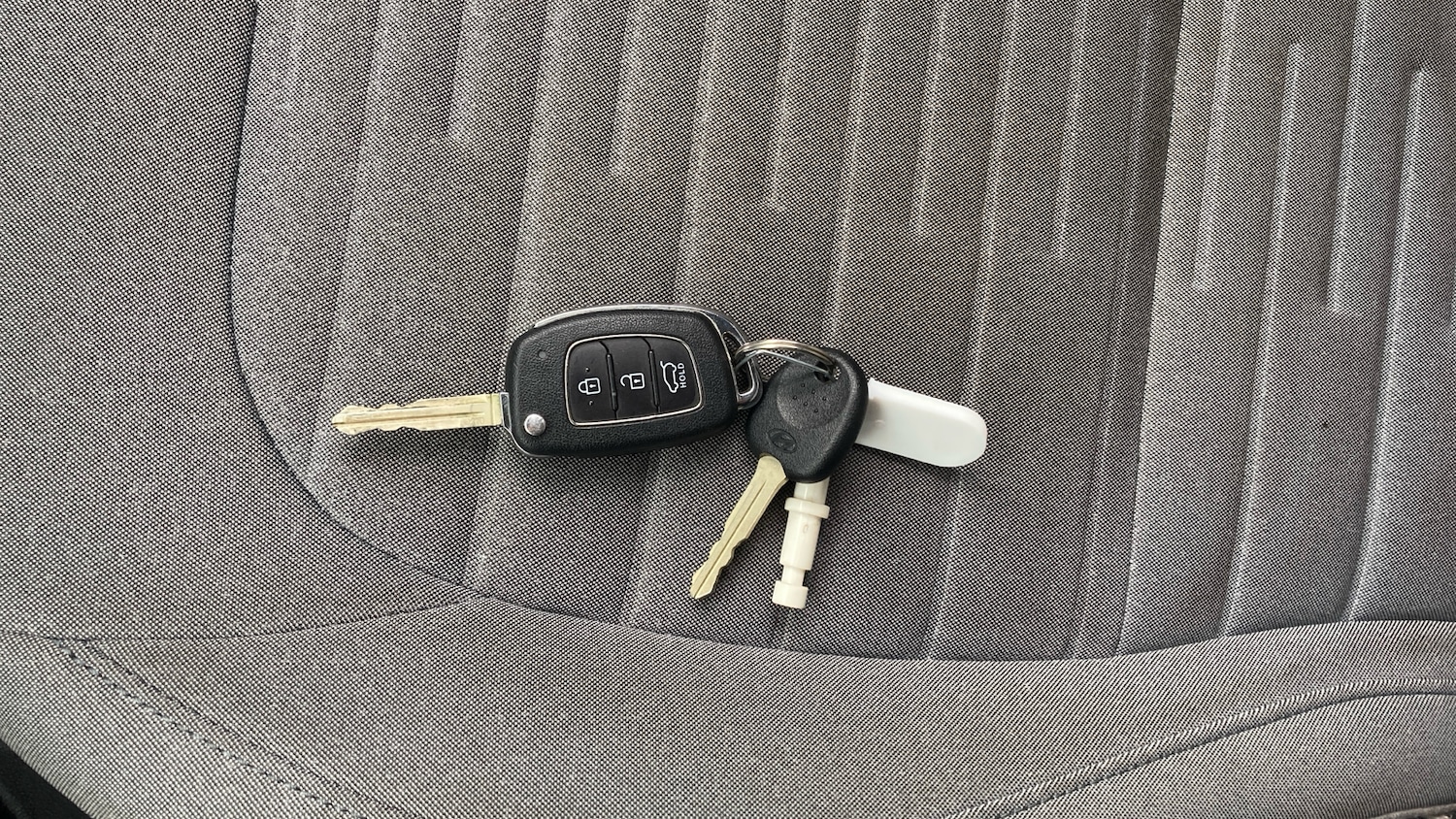 Used Hyundai i10 2020 for sale - 76497197: Photo 22