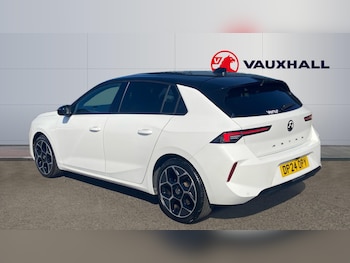 Used Vauxhall Astra 2024 for sale - 75982379: Photo