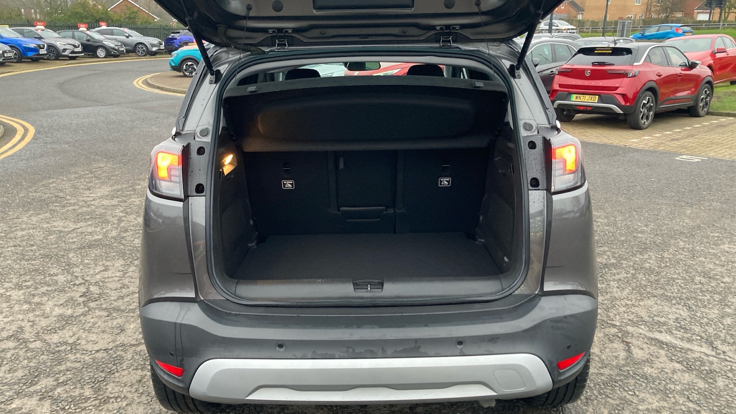 Used Vauxhall Crossland 2021 for sale - 77351119: Photo 4