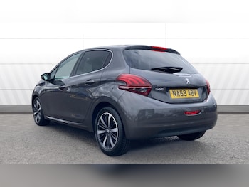 Used Peugeot 208 2019 for sale - 77609815: Photo