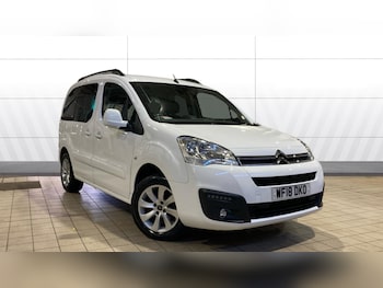 2018 (18) - 1.2 PureTech Flair 5dr