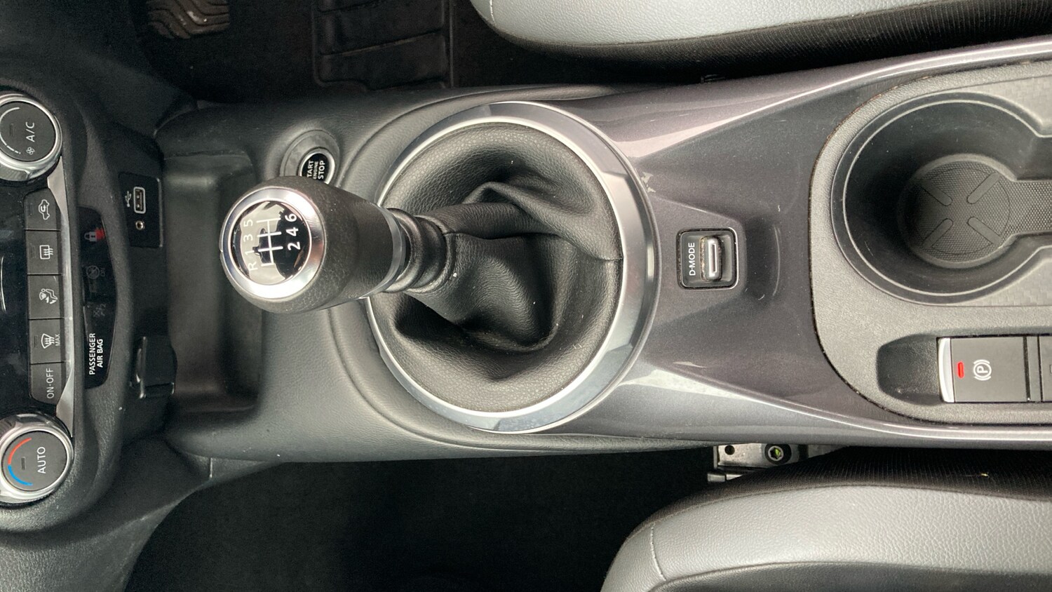 Used Nissan Juke 2022 for sale - 76412407: Photo 23