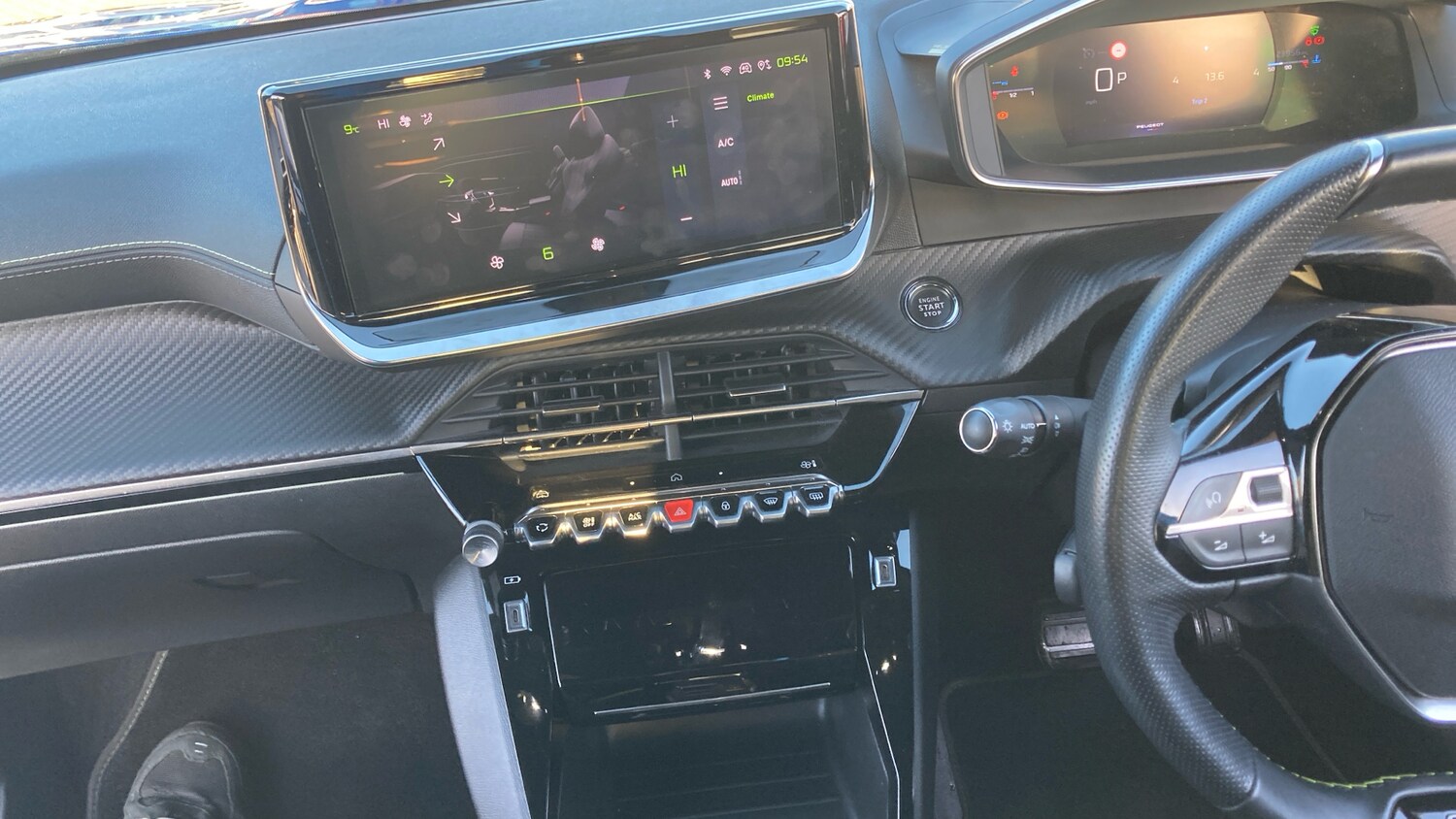 Used Peugeot 2008 2023 for sale - 76817424: Photo 14