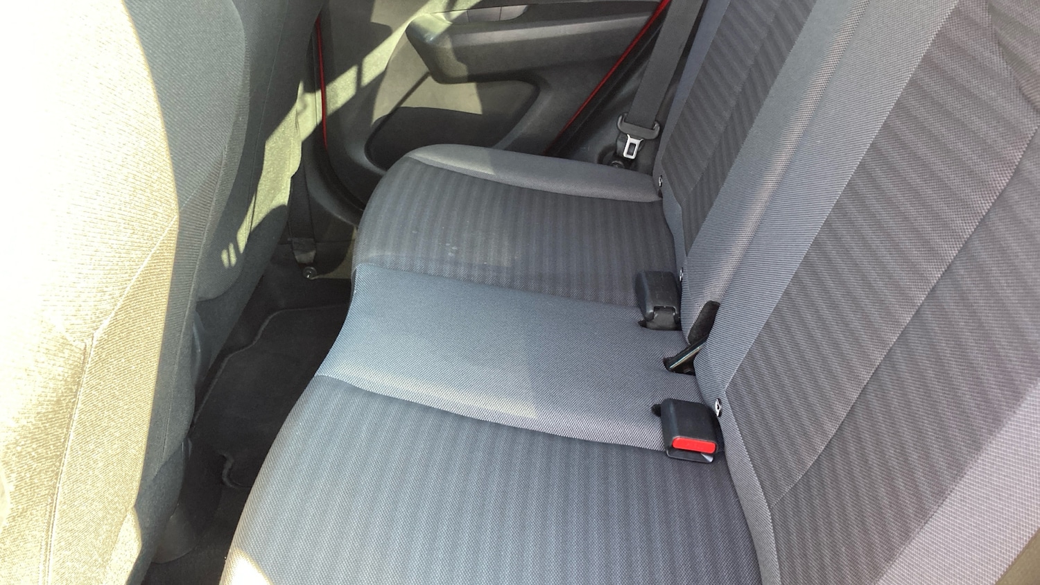 Used Toyota AYGO 2018 for sale - 76228136: Photo 16