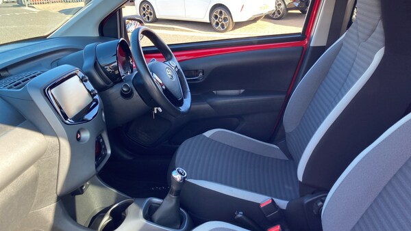 Used Toyota AYGO 2018 for sale - 76228136: Photo 29